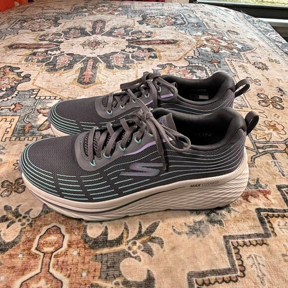 Sketchers Max Cushion Elite 2.0 Charcoal/Lavender Comfort Sneakers W Size US 10 - Picture 16 of 16